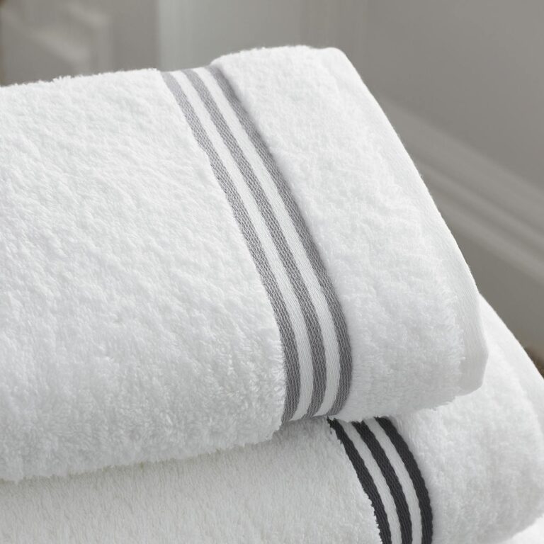How to Keep Your Towels Fresh and Fluffy Every Day